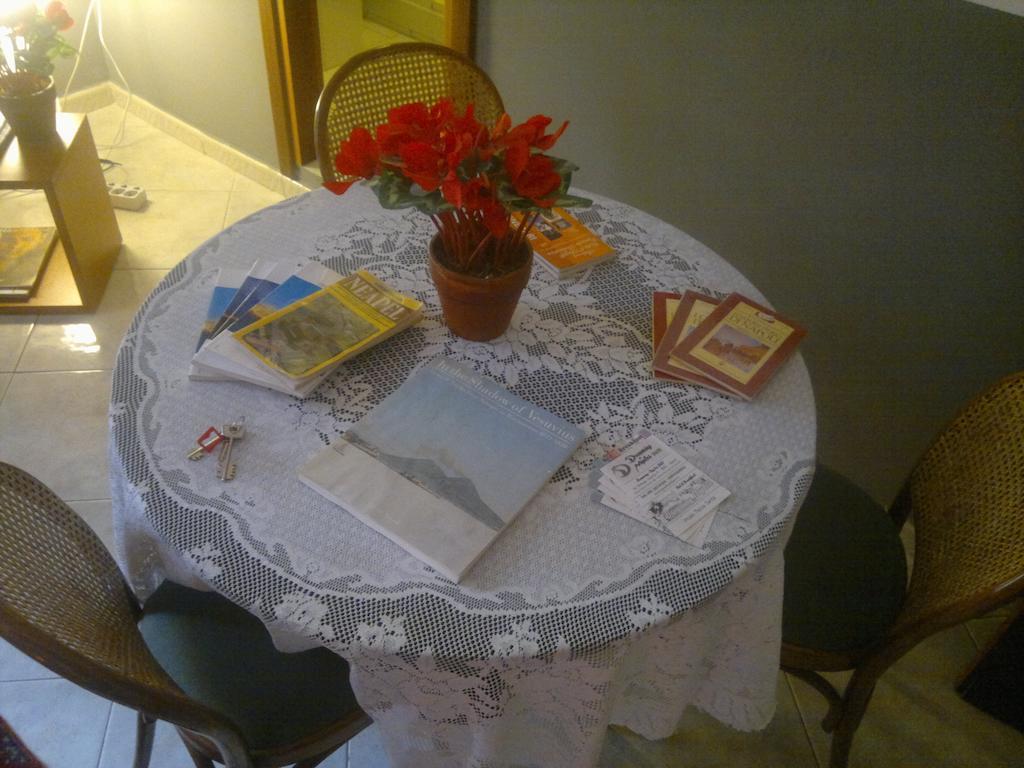 Dreaming Of Naples Bed & Breakfast Ruang foto
